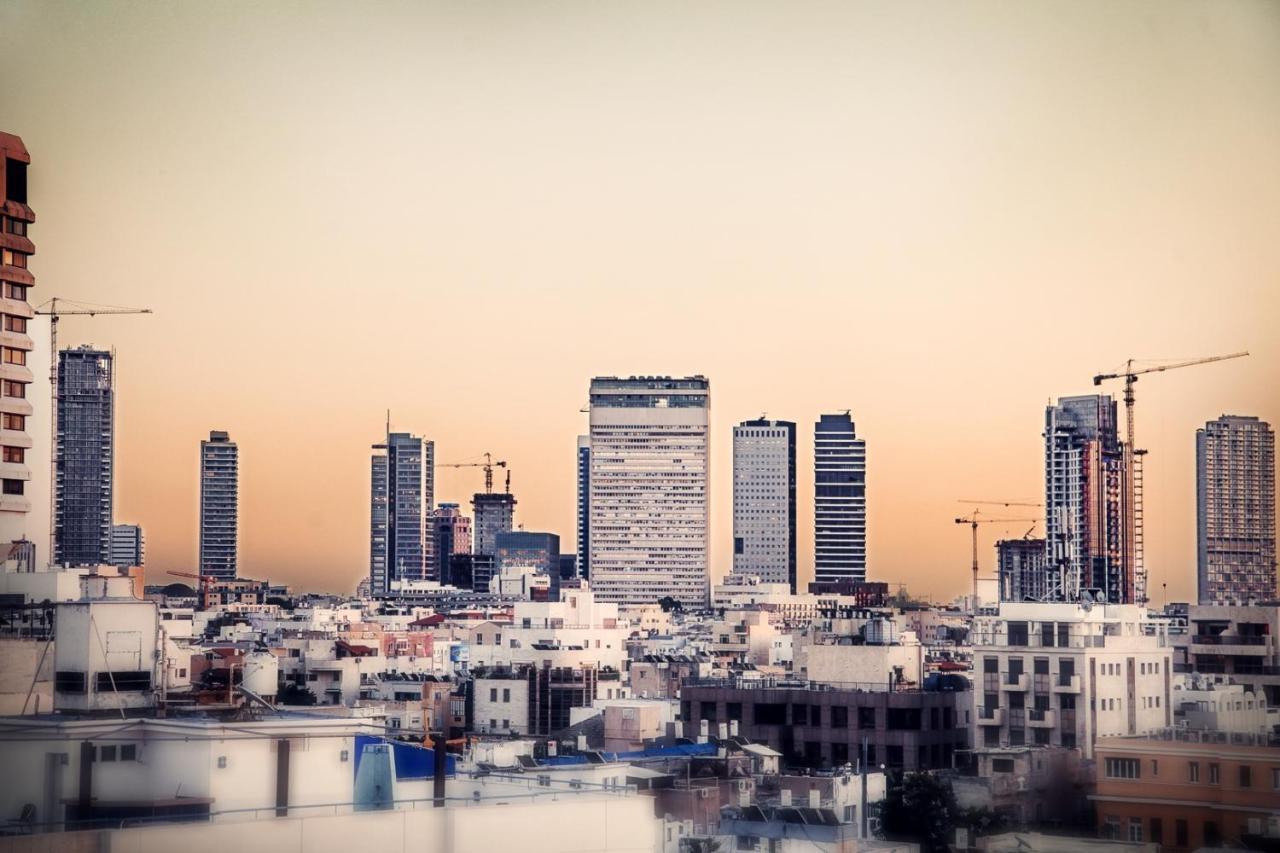 Dave Downtown, A Member Of Brown Hotels Tel Aviv Bagian luar foto